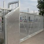 sliding automatic gate