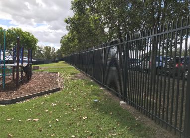 School palisade fencing
